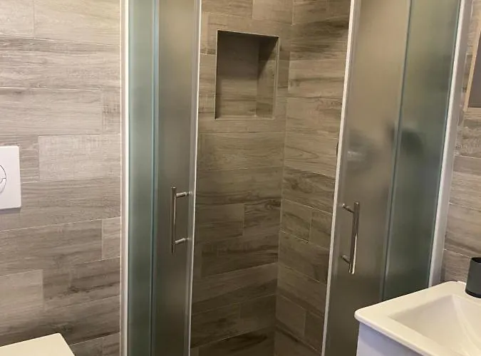 Erhart Διαμέρισμα Ρόβινι